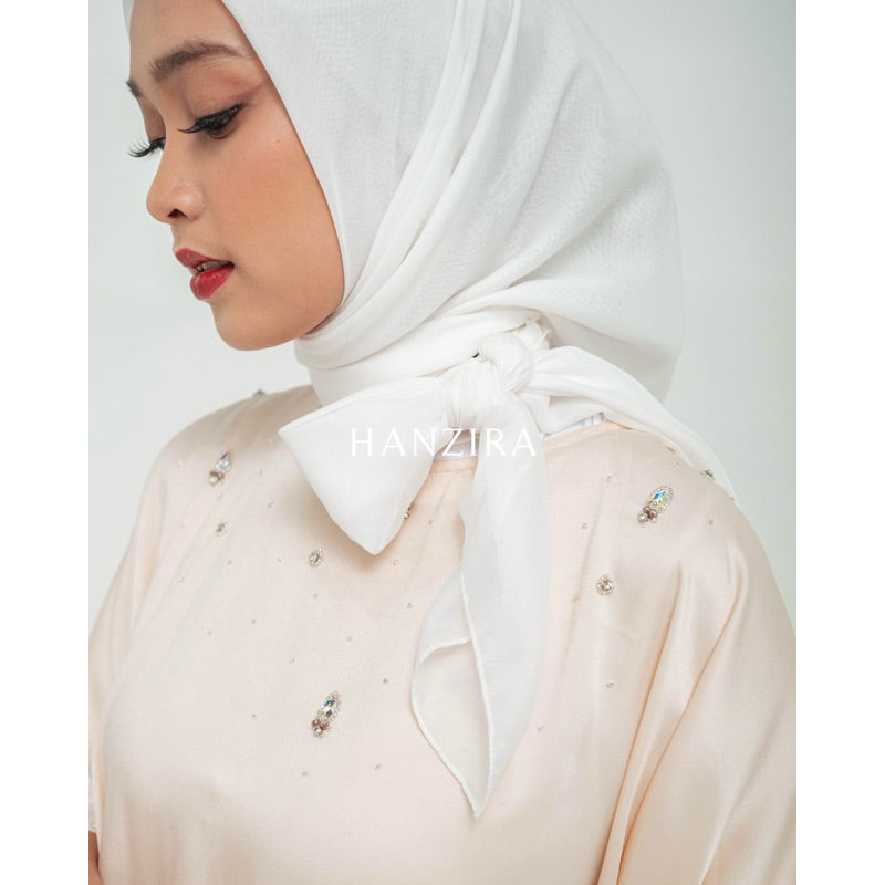 Iliana Kaftan Ivory - Hanzira